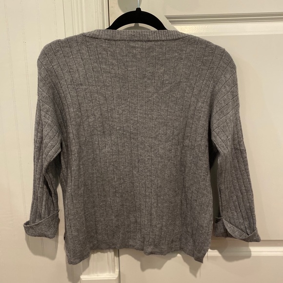 UO: Grey Sweater - Picture 2 of 2